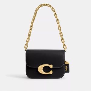 Track Stock of Coach Idol Bag
