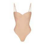Track Stock of Skims Body Underwire Thong Bodysuit 