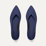Track Stock of Rothy's The Point Ii - Deep Navy - 9.5 - Medium