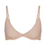 Track Stock of Skims Weightless Scoop Bra 