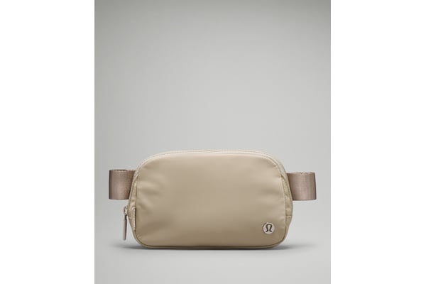 lululemon belt bag raw linen Track Everywhere Belt Bag 1L - Raw Linen
