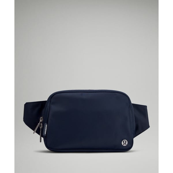 Track Everywhere Belt Bag Large 2L - True Navy - ONE SIZE at Lululemon Track Everywhere Belt Bag Large 2L - True Navy - ONE SIZE at Lululemon