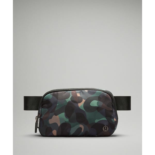 Track Everywhere Belt Bag 1L - Fluctuate Midi Teal Multi/Blackened Pine -  ONE SIZE at Lululemon